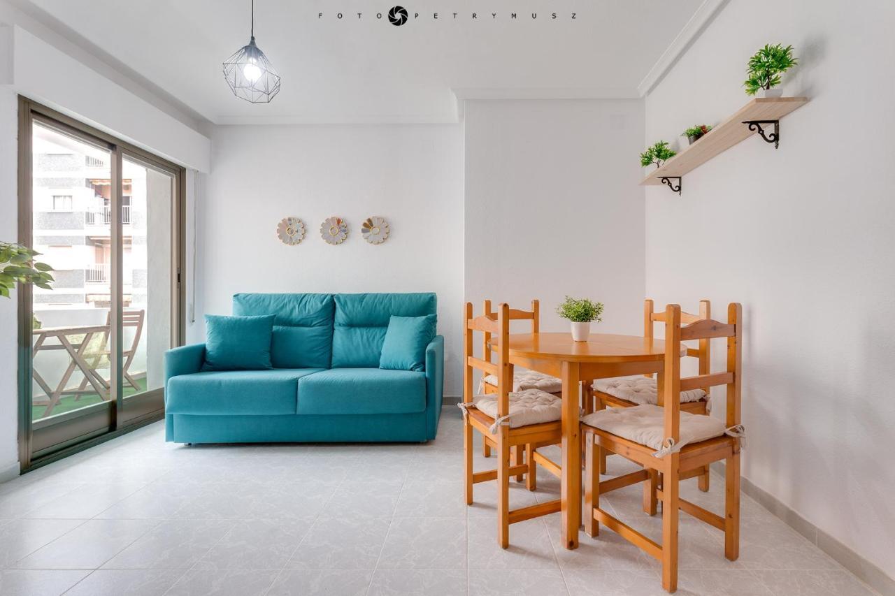 טורבייחה Colorful Apartment מראה חיצוני תמונה