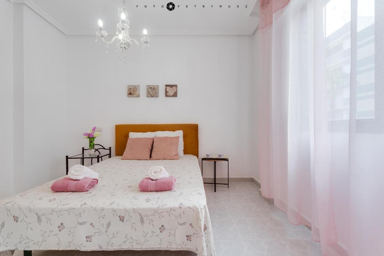 טורבייחה Colorful Apartment מראה חיצוני תמונה